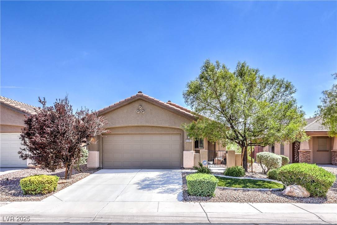 Las Vegas, NV 89122,6085 Majestic Wind AVE
