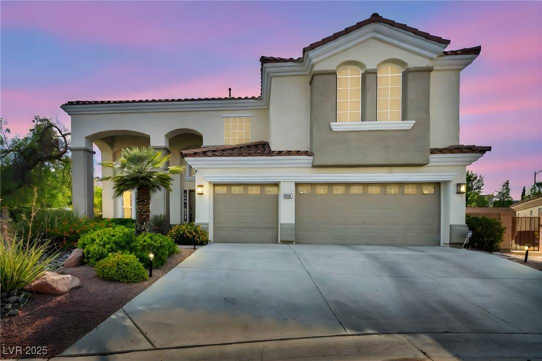 Las Vegas, NV 89145,8624 Trianon LN