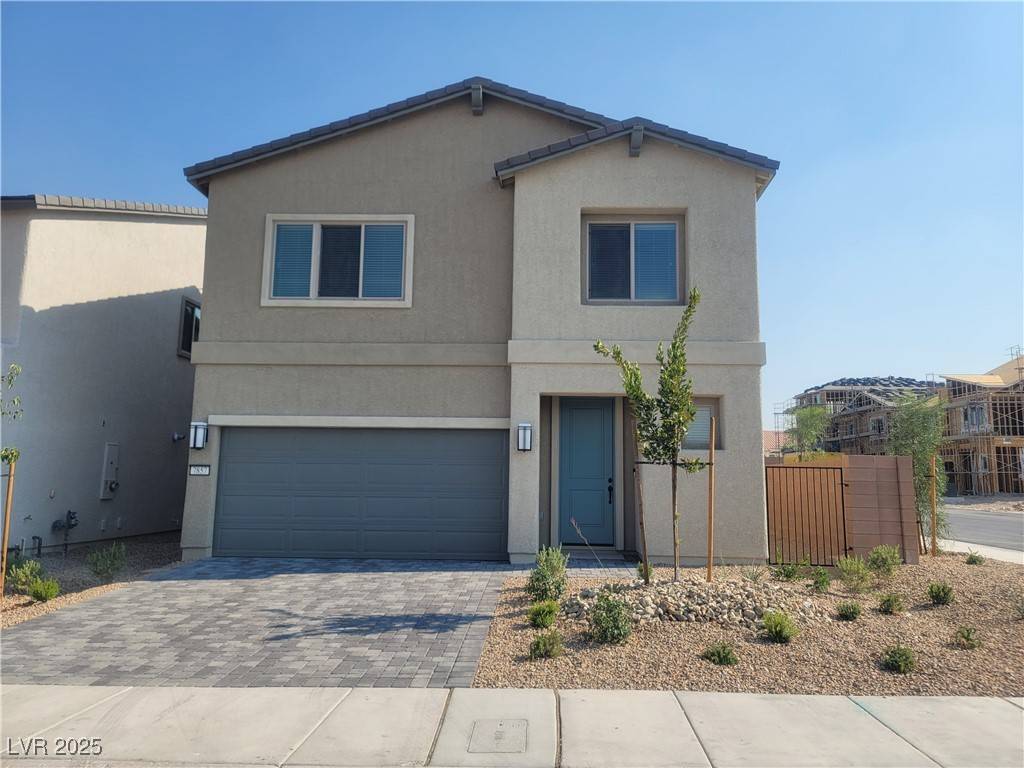 Las Vegas, NV 89113,7857 Wolf Fang CT