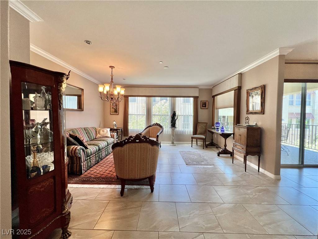 Henderson, NV 89052,2555 Hampton RD #6203