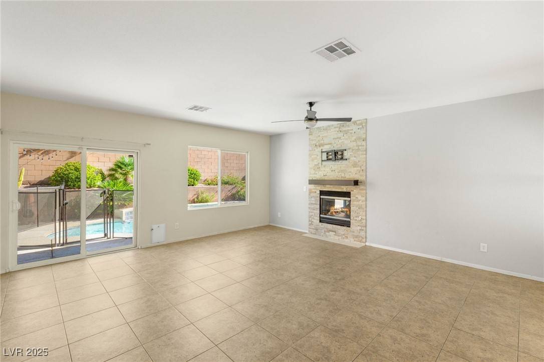 Las Vegas, NV 89138,11226 Kenyan Sunshine CT