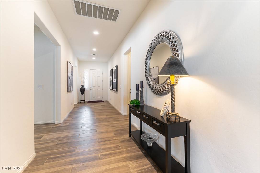 Las Vegas, NV 89115,6225 Gambetta ST