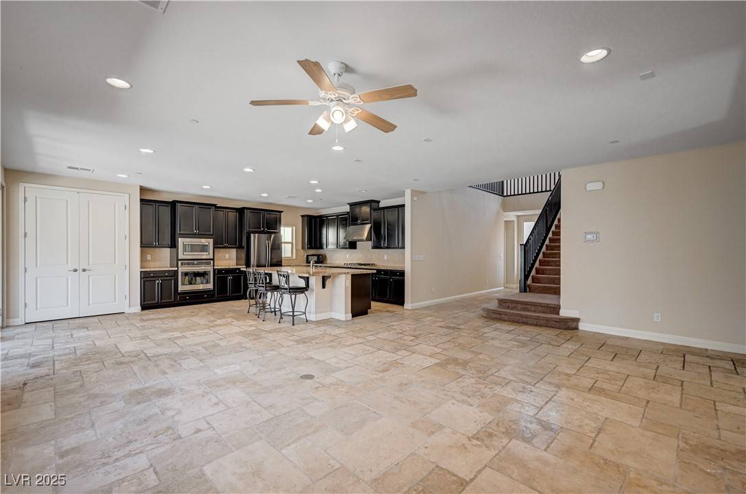 Henderson, NV 89012,929 Pomander Point PL