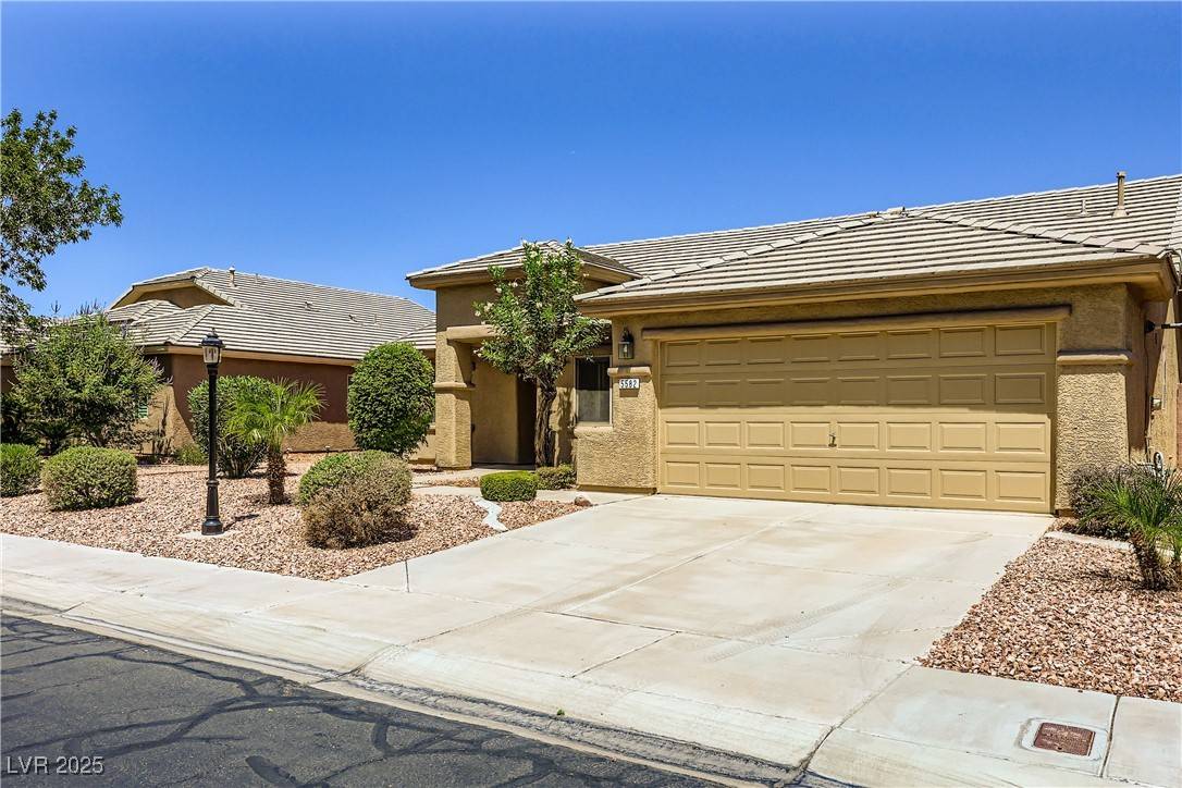 Las Vegas, NV 89122,5582 Little Lake AVE