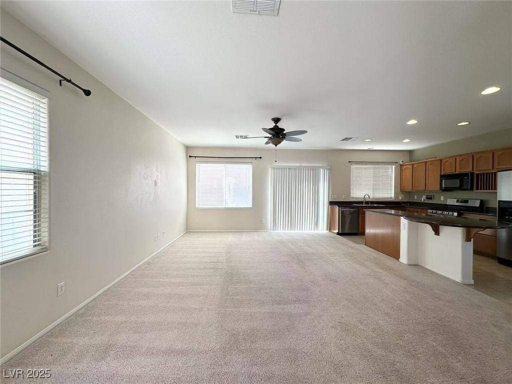 Las Vegas, NV 89178,9753 Plane Tree CT