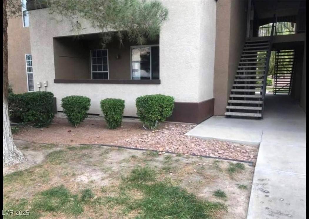 Henderson, NV 89012,231 W Horizon Ridge Pkwy #2115
