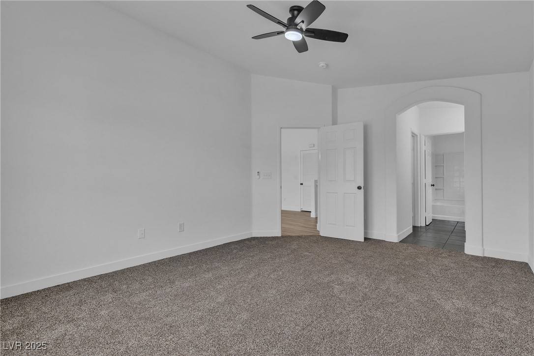 Las Vegas, NV 89178,8823 Roping Rodeo AVE #101
