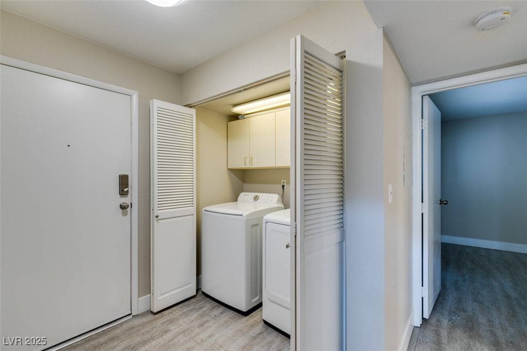 Las Vegas, NV 89119,2210 E University AVE #103