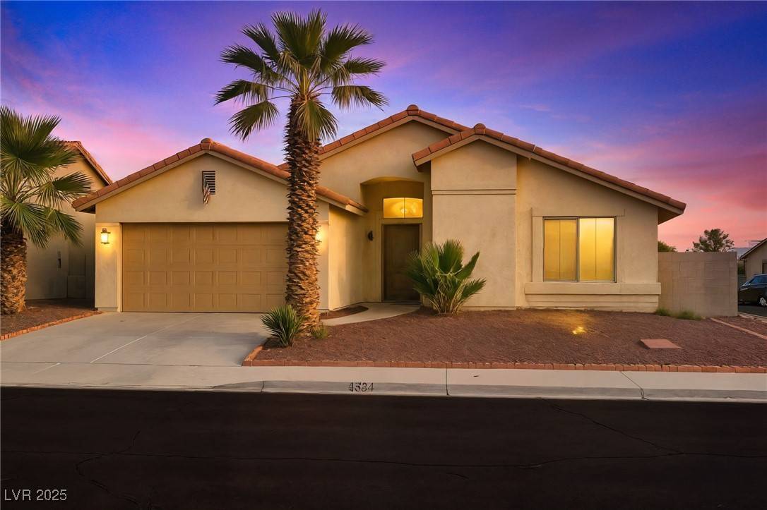 North Las Vegas, NV 89081,4534 Roper CT