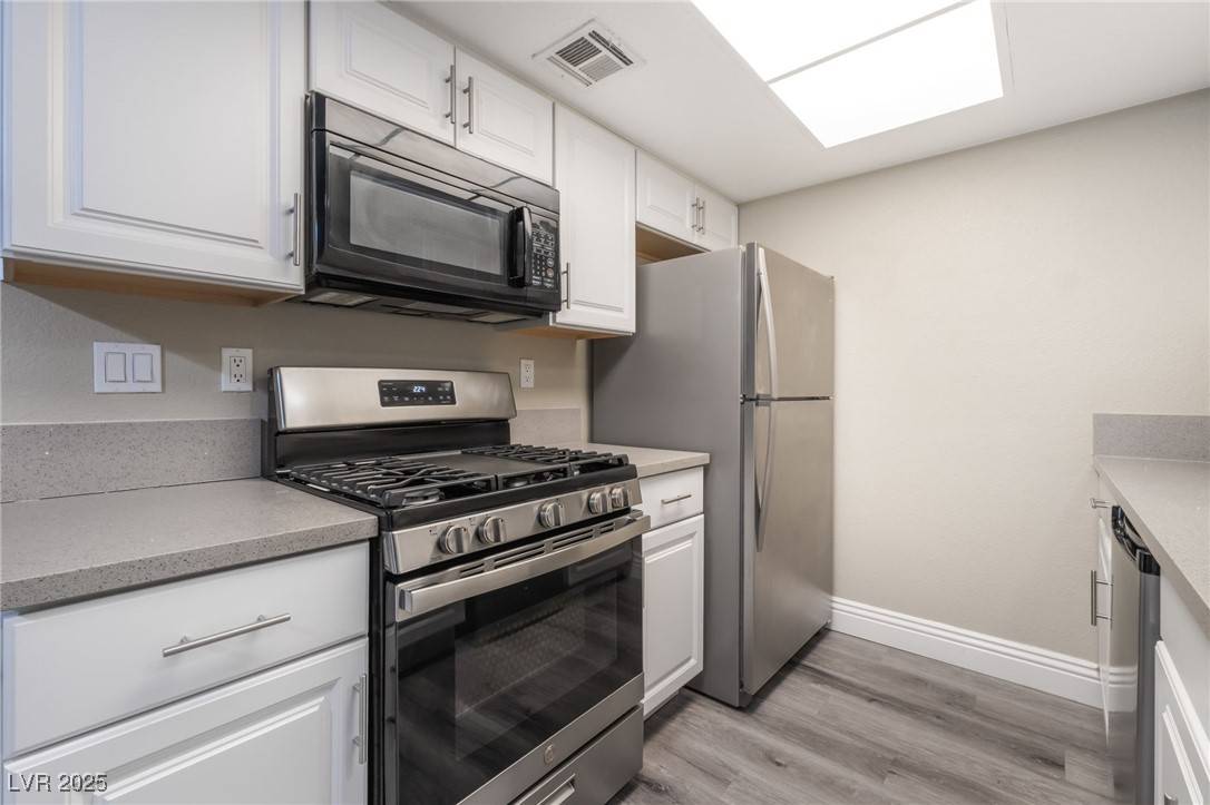 Las Vegas, NV 89110,445 N Lamb BLVD #C