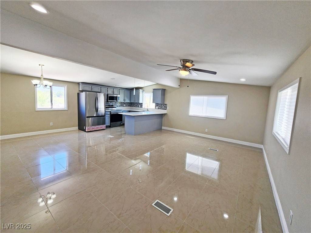 Pahrump, NV 89048,1830 Casey RD #A