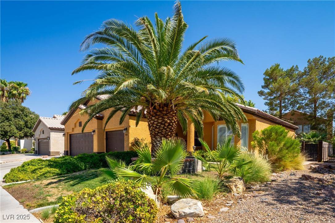Las Vegas, NV 89130,5213 Red Glory DR