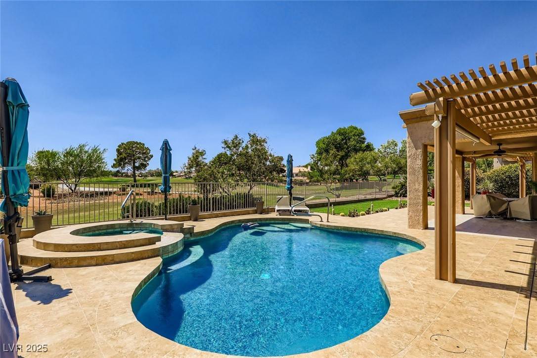 Las Vegas, NV 89134,9101 Villa Ridge DR
