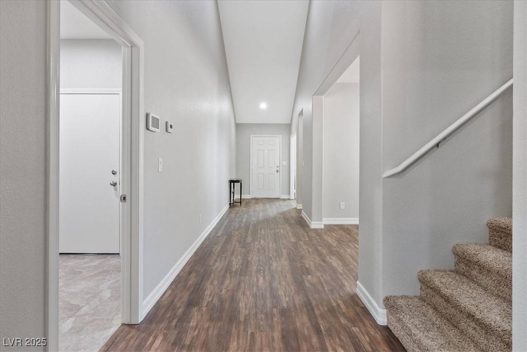 North Las Vegas, NV 89085,8204 Silver Vine ST