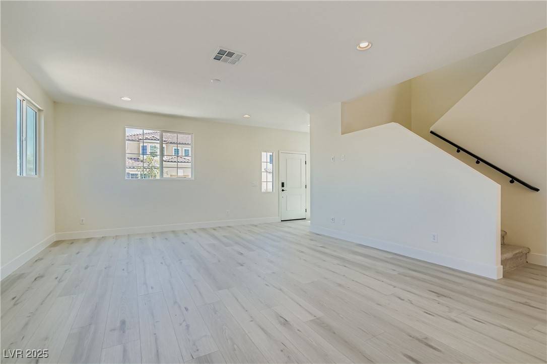 Las Vegas, NV 89178,9713 Rocket Grove CT