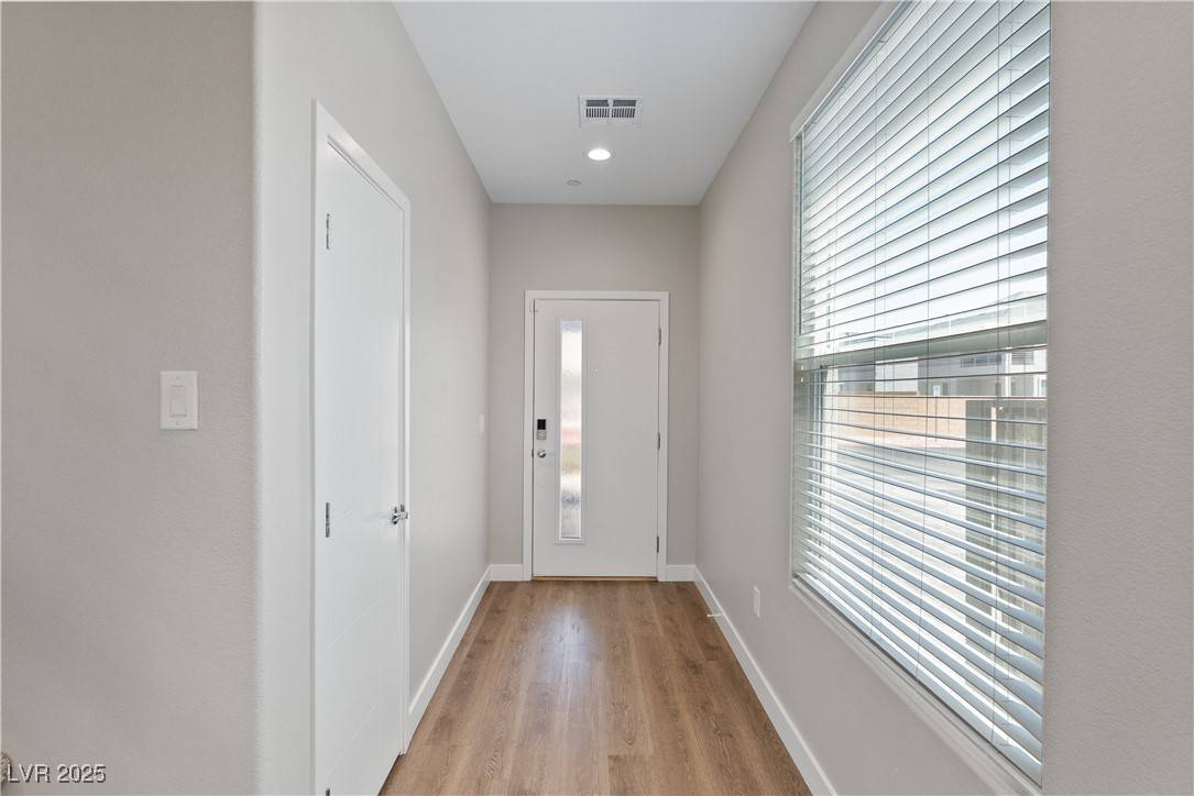 Las Vegas, NV 89110,4219 Wales Green LN