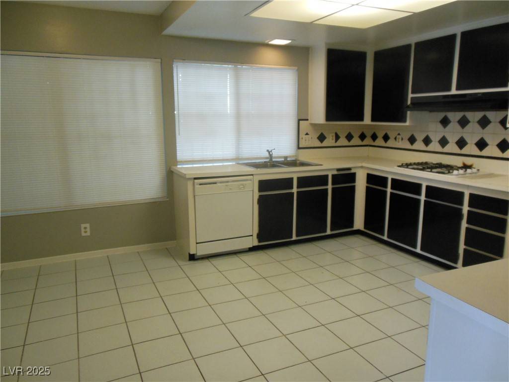 Las Vegas, NV 89121,2557 BOISE ST