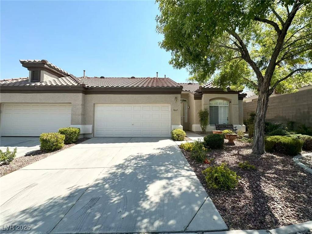 Las Vegas, NV 89148,9647 Capeview CT