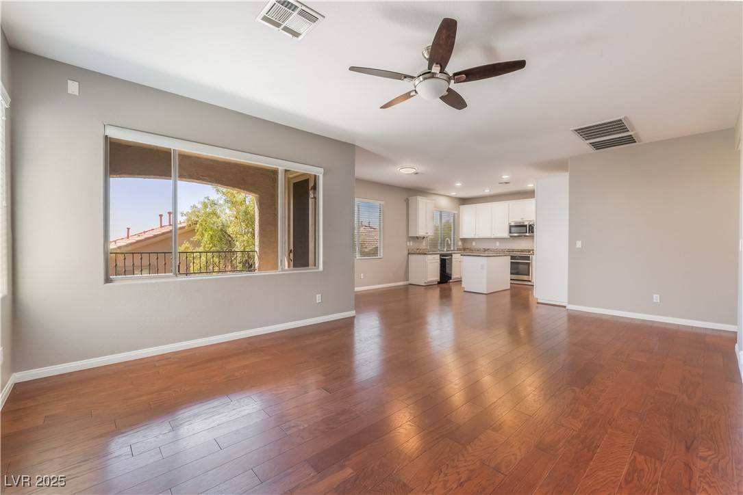 Las Vegas, NV 89138,11901 Luna Del Mar LN