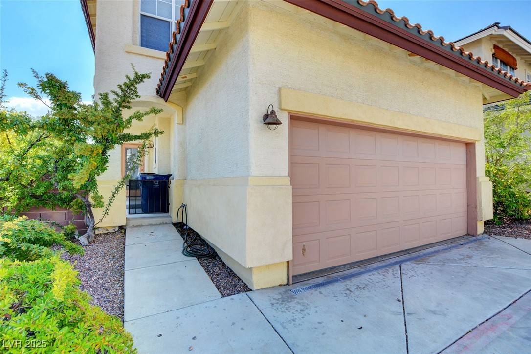Las Vegas, NV 89134,1221 HOPE RANCH LN