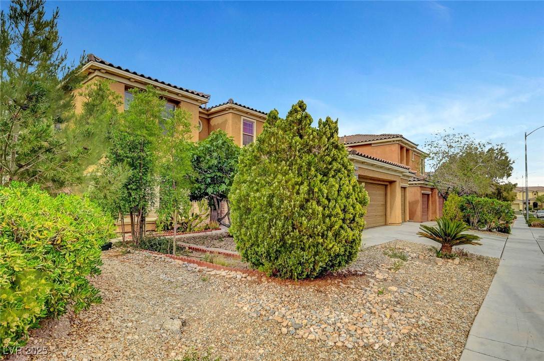 Las Vegas, NV 89113,7216 Campolina CT