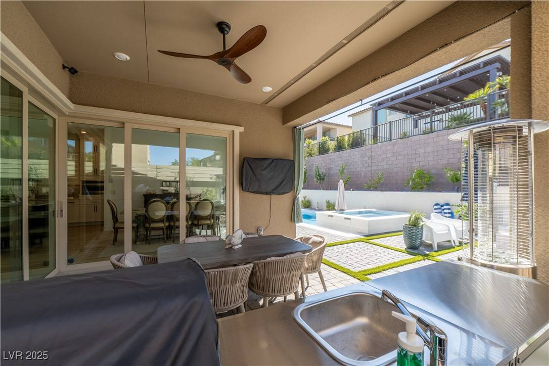 Las Vegas, NV 89138,207 Cactus Sunrise ST