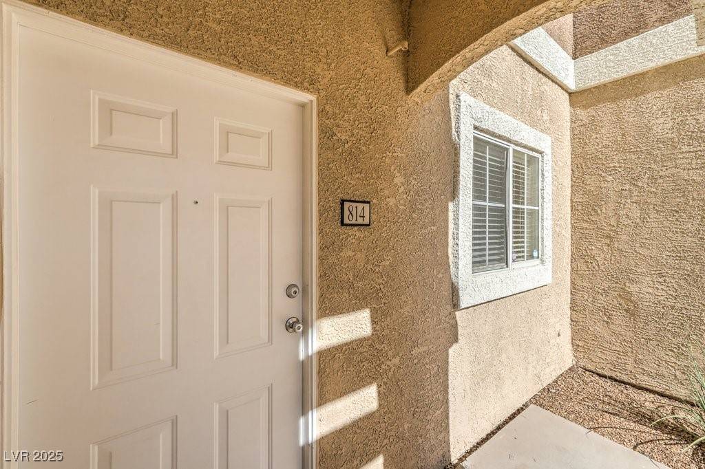 Henderson, NV 89011,833 Aspen Peak LOOP #814