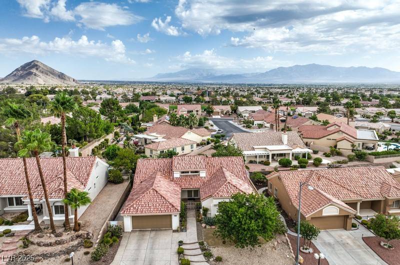 Las Vegas, NV 89134,9520 Quail Ridge DR