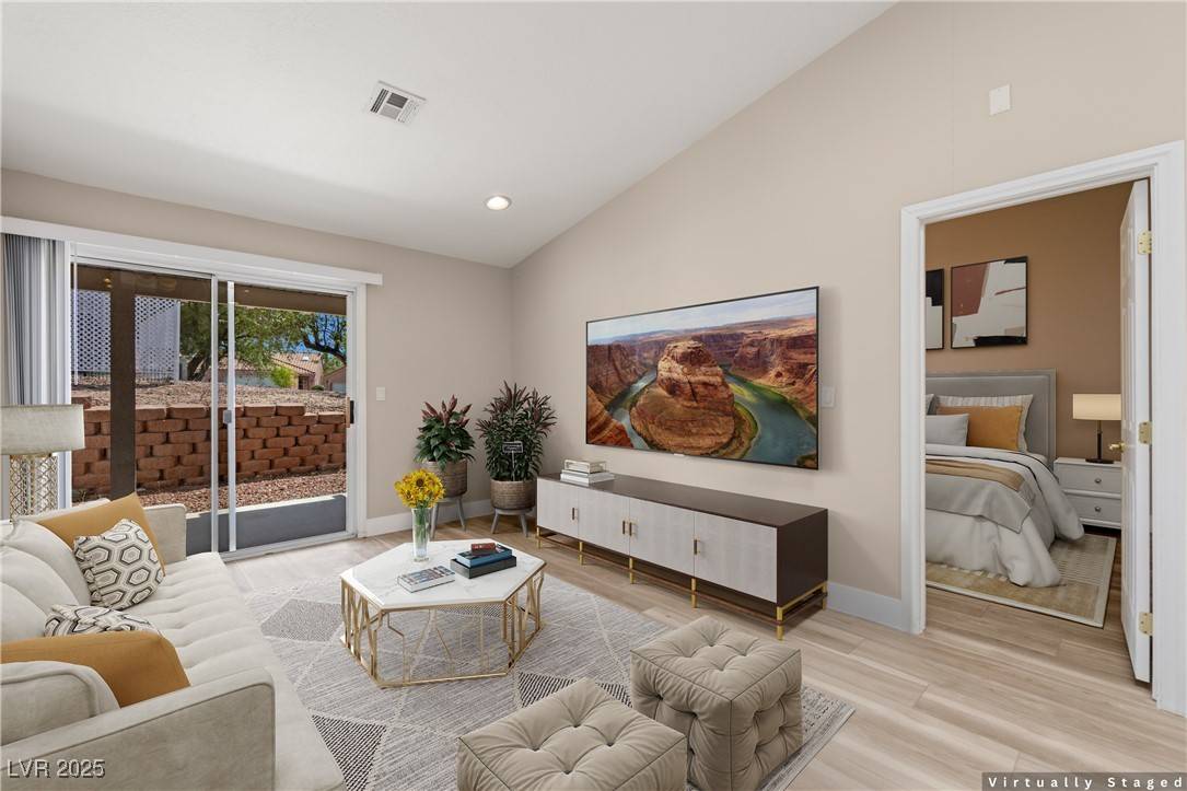 Mesquite, NV 89027,704 Appletree LN