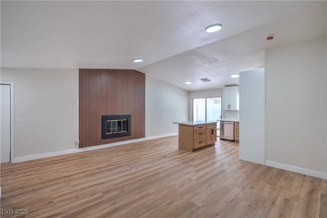 Las Vegas, NV 89110,239 Lyra LN