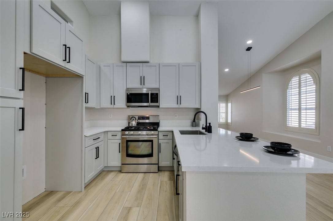 North Las Vegas, NV 89032,1844 Grand Prairie AVE