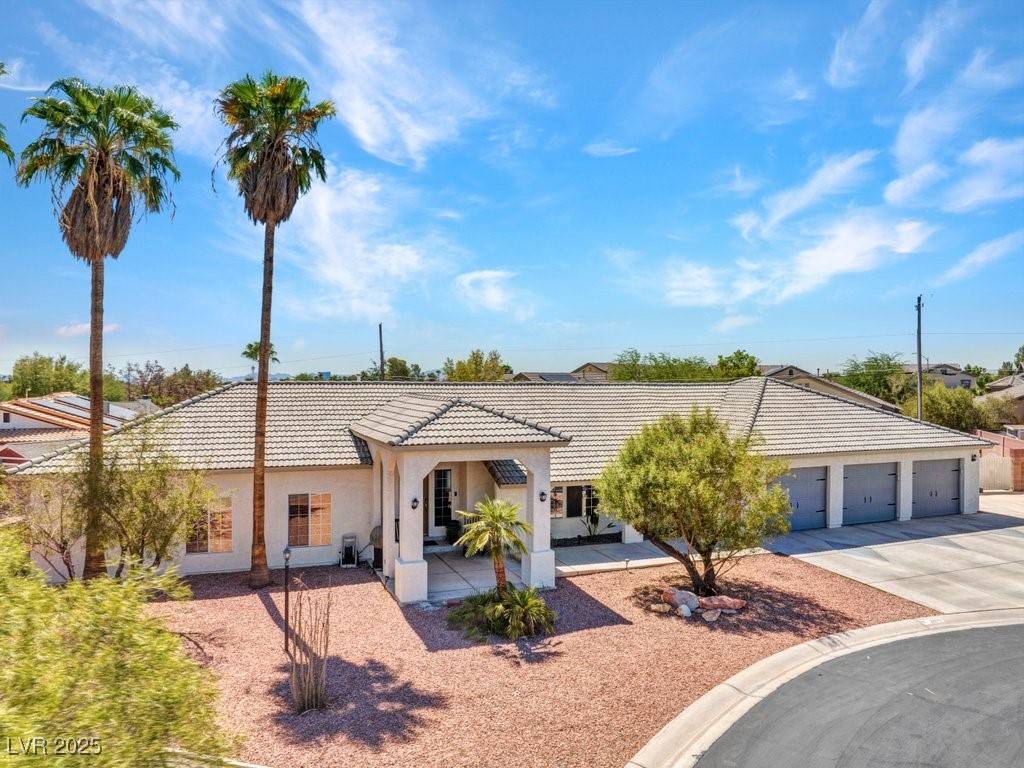 Las Vegas, NV 89108,2870 Maverick ST