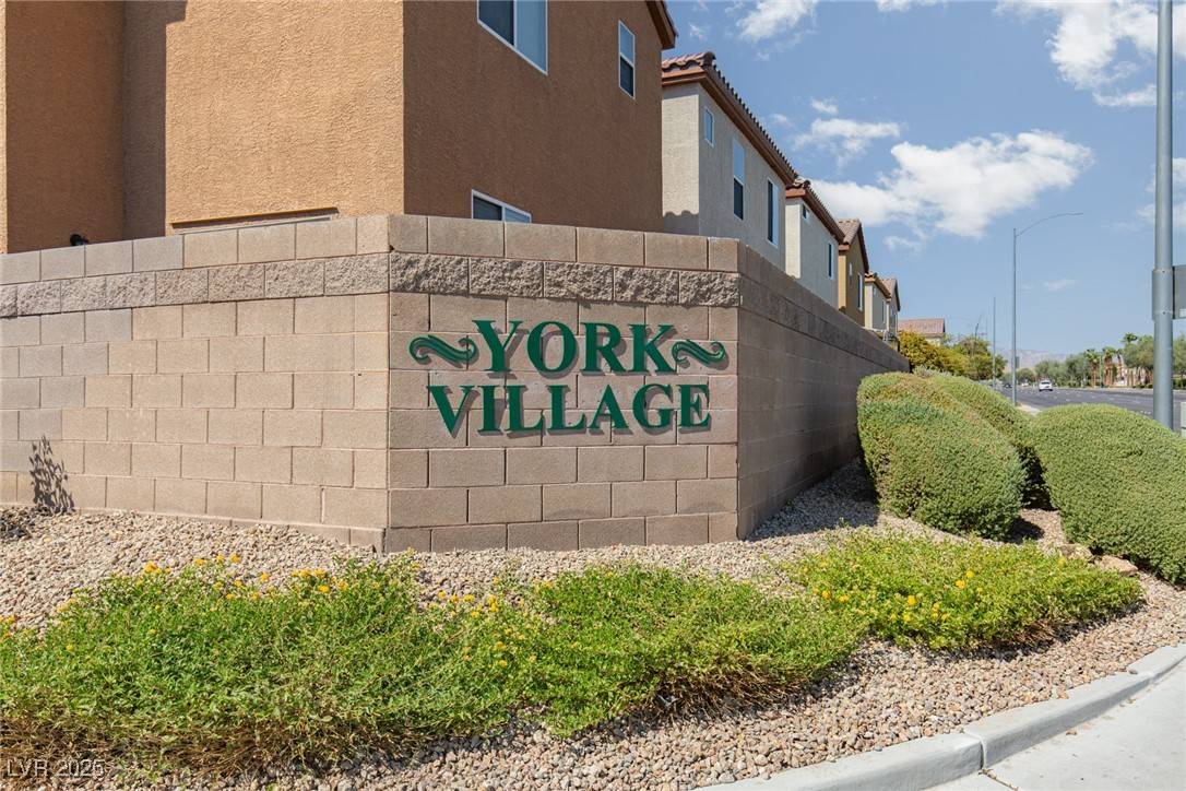 Las Vegas, NV 89113,8171 Cape Ito CT