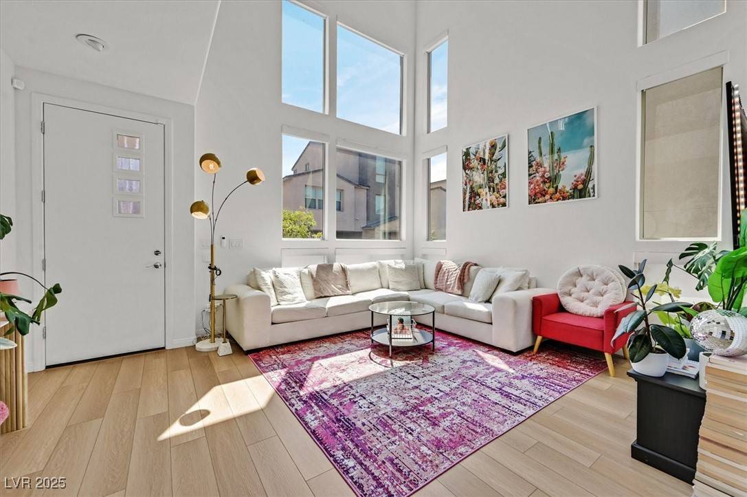 Las Vegas, NV 89138,655 Tranquil Jade ST