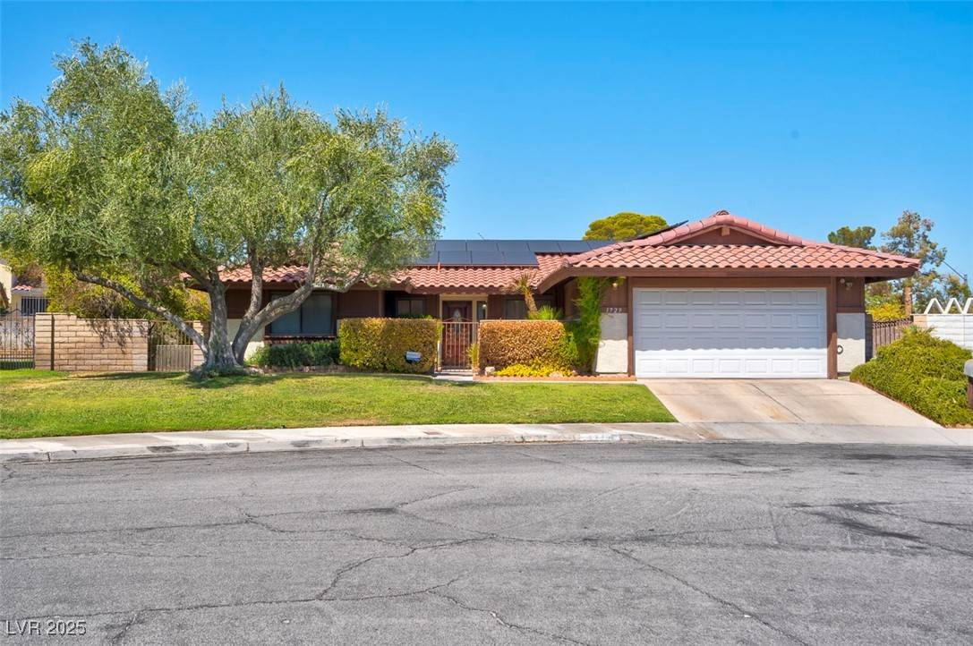 Las Vegas, NV 89103,3729 Topawa ST