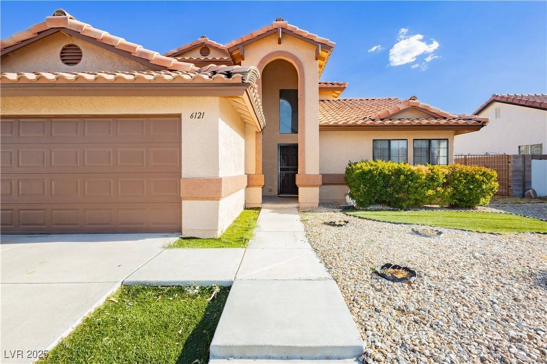 Las Vegas, NV 89108,6121 Blossom Knoll AVE
