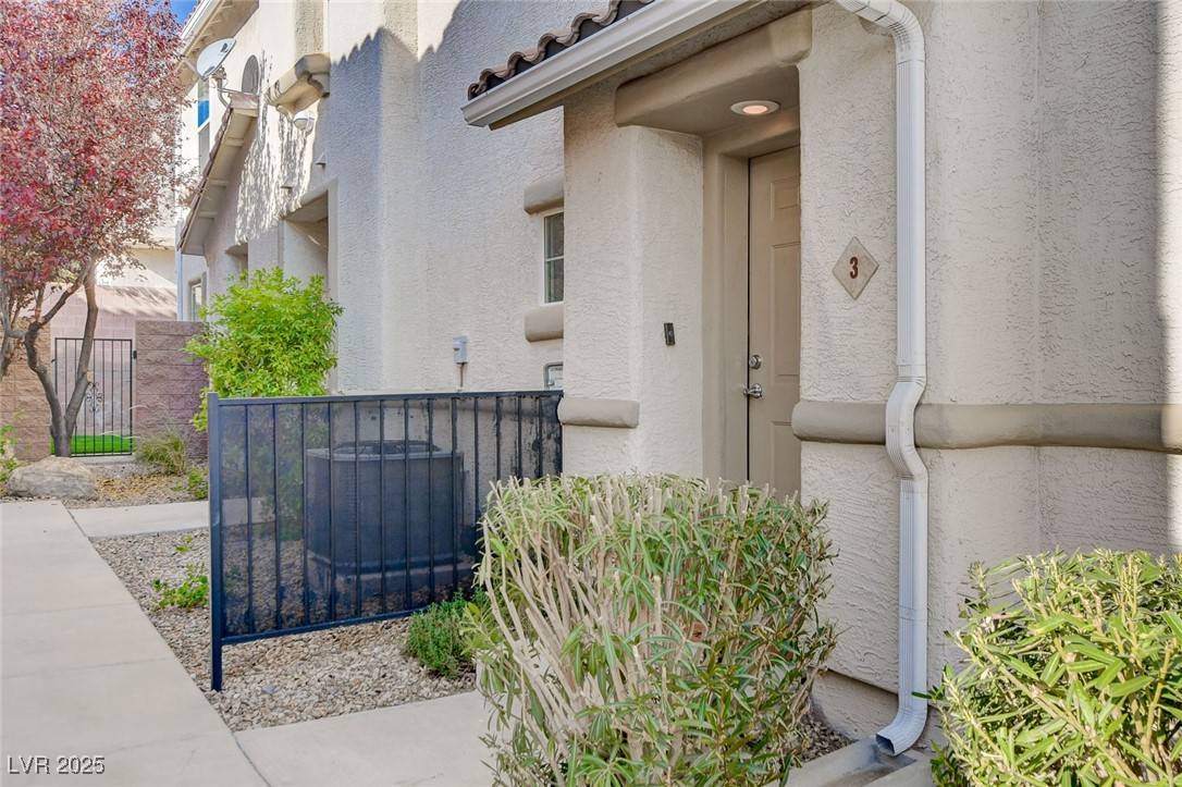 Henderson, NV 89012,27 Hudson Canyon ST #3