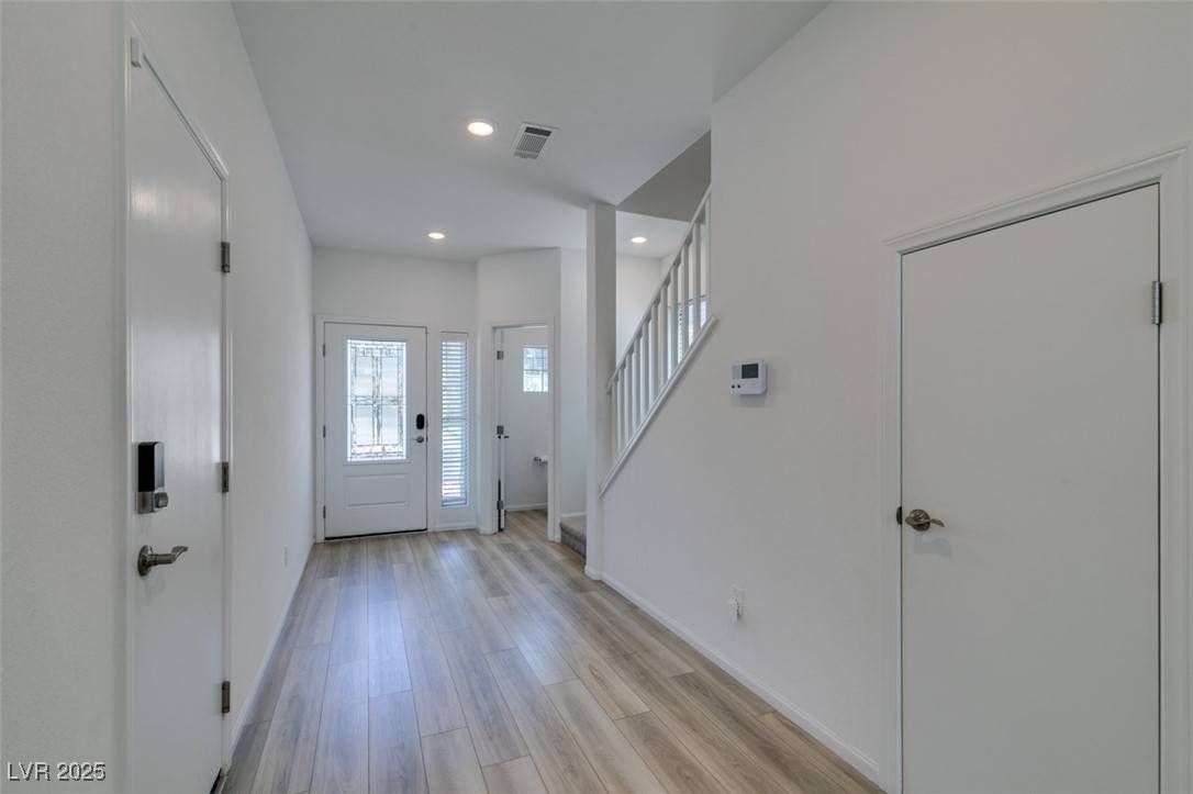 Las Vegas, NV 89141,10375 Rose Palisade ST