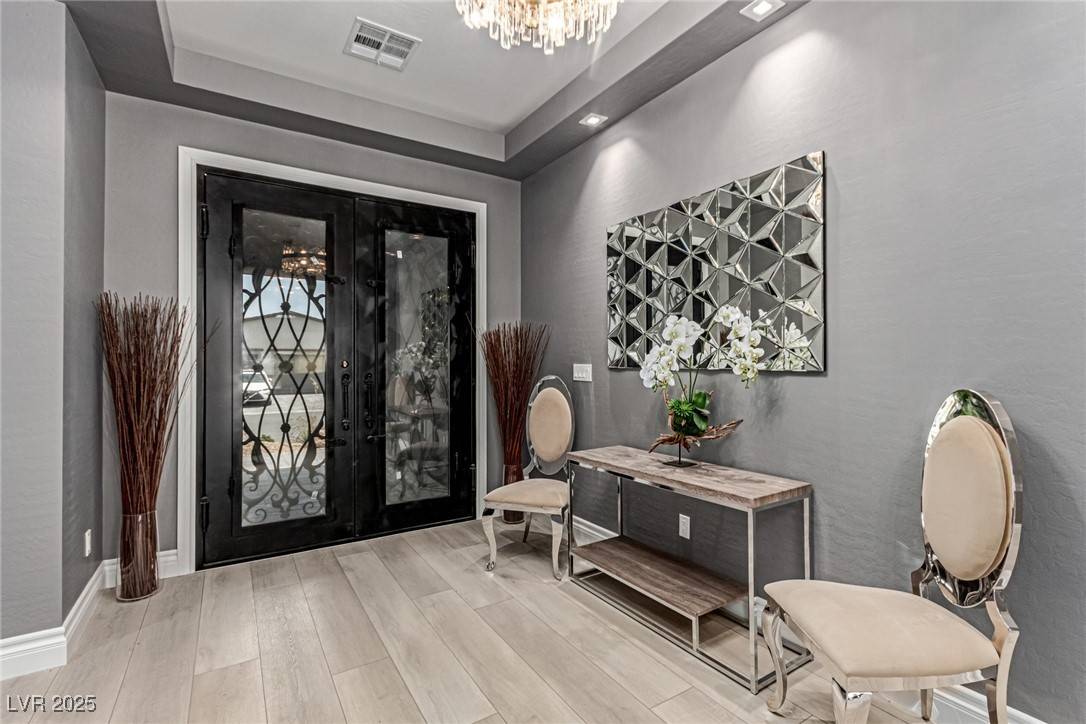 Las Vegas, NV 89117,2669 Pioneer Estates CT