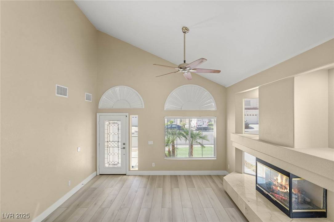 Las Vegas, NV 89148,9556 Ancala Hollow CT