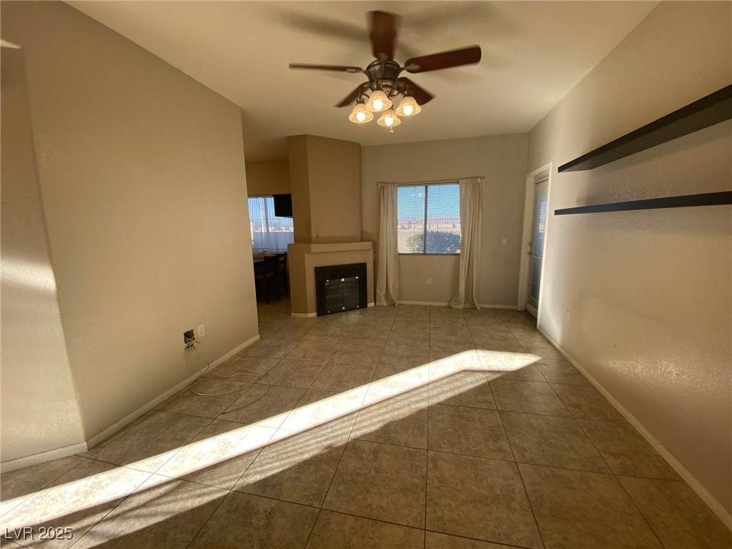 Las Vegas, NV 89183,1050 E Cactus AVE #1080