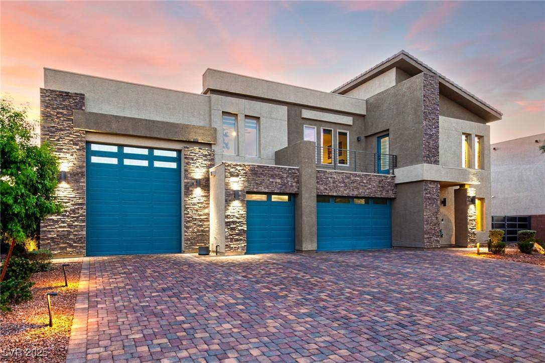 Las Vegas, NV 89139,8775 Twisted Vine LN