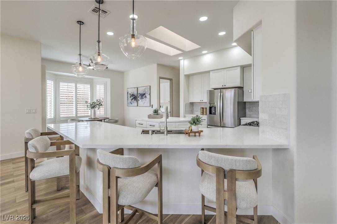 Henderson, NV 89052,1964 Oliver Springs ST