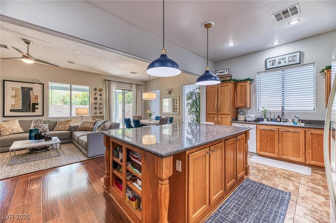 Henderson, NV 89011,1150 Olivia Pkwy