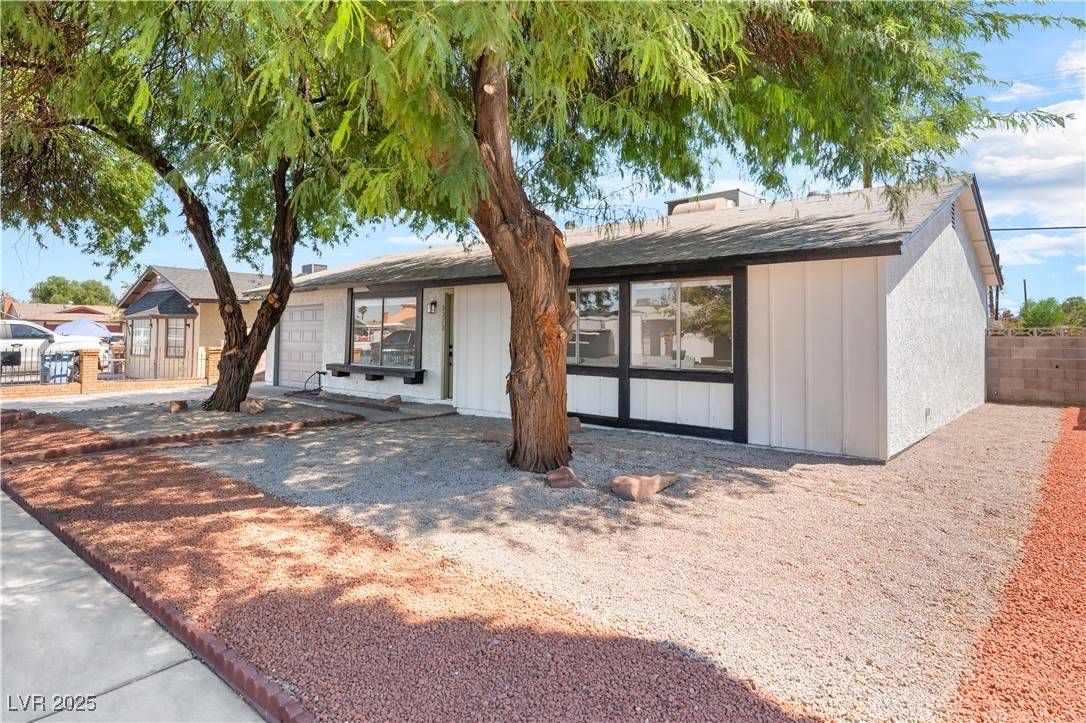 Las Vegas, NV 89104,2278 Miner WAY