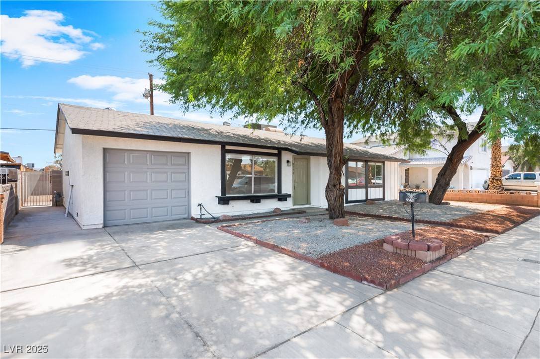 Las Vegas, NV 89104,2278 Miner WAY