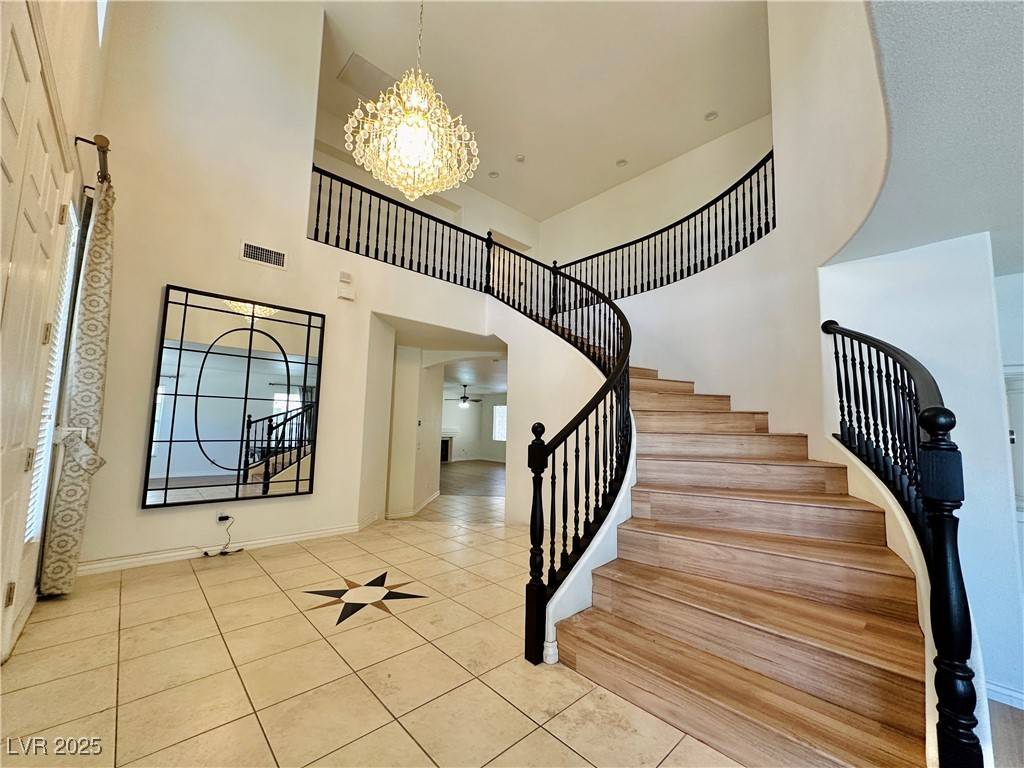Las Vegas, NV 89148,123 Cascade Lake ST