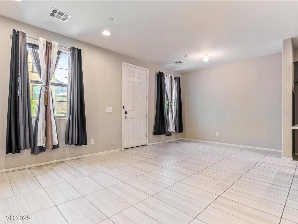 Henderson, NV 89015,727 Florence Isle AVE