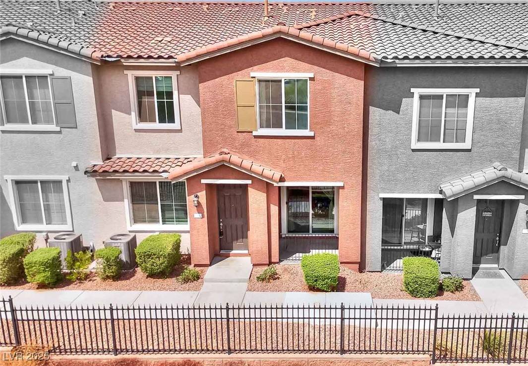Henderson, NV 89002,965 Nevada State DR #17102