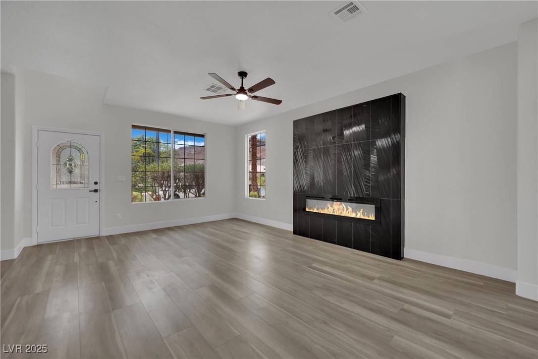 Henderson, NV 89002,96 Saint Johns Wood AVE